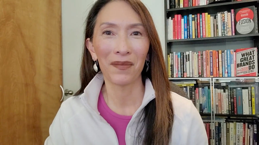 Denise Lee Yohn